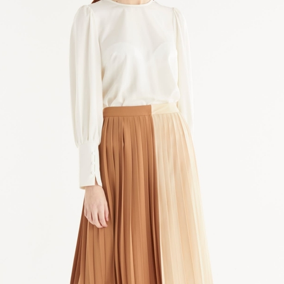 NWT Paisie White Blouse - Picture 2 of 11